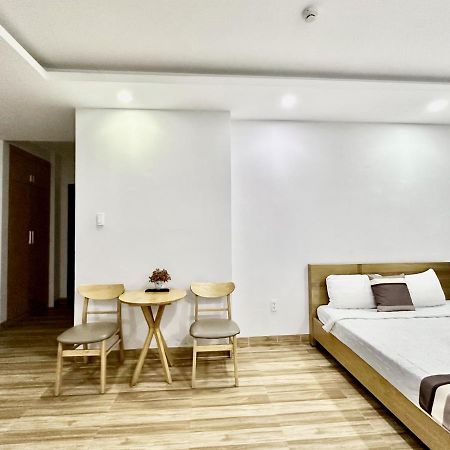 The Jade Hotel Near Tan Son Nhat Airport Ho Şi Min Exterior foto